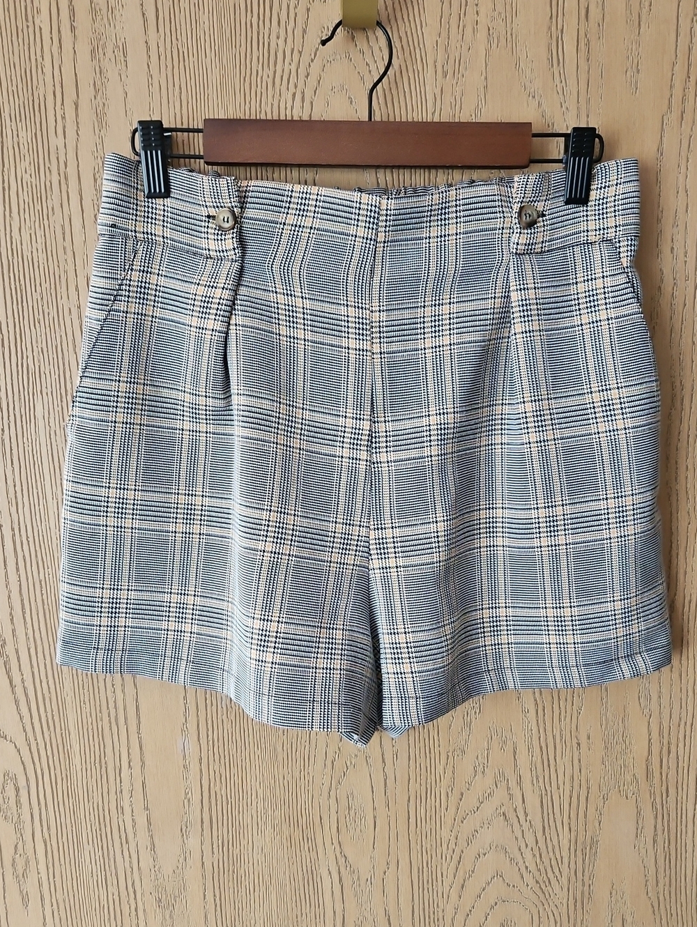 Pull&Bear Plaid High-Waist Shorts - Blue & White